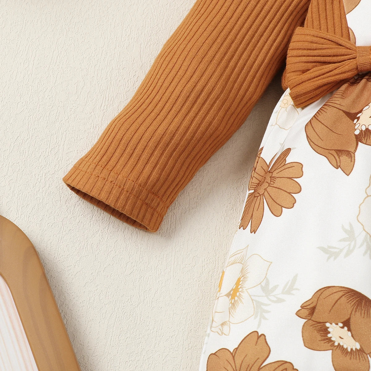 Long-Sleeved Stitching Flower Dress